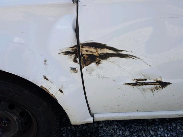 KL1TD56E99B358689 - 2009 CHEVROLET AVEO LS WHITE photo 9