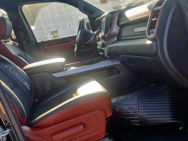 1C6SRFLT2KN533889 - 2019 RAM 1500 REBEL შავი ფოტო 5