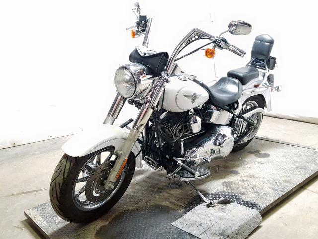 1HD1BXB134Y075908 - 2004 HARLEY-DAVIDSON FLSTFI WHITE photo 2