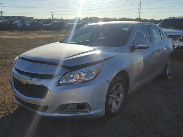 1G11C5SA3GF156015 - 2016 CHEVROLET MALIBU LIM 银色 照片 2
