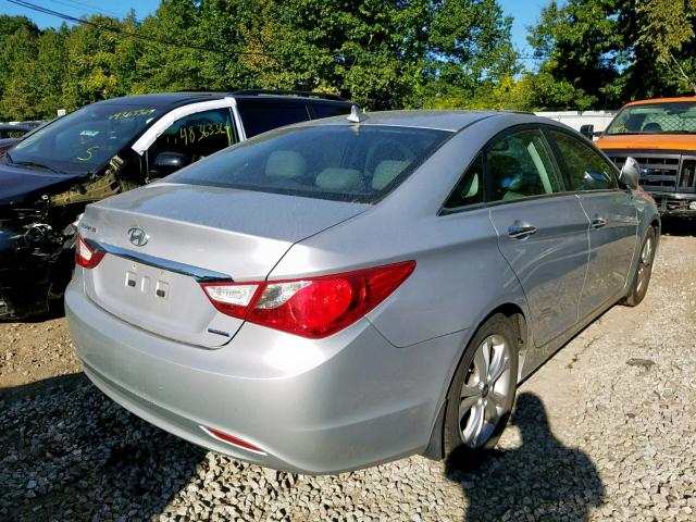 5NPEC4AC2BH131188 - 2011 HYUNDAI SONATA SE SILVER photo 4