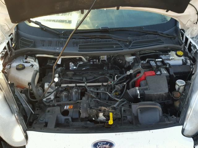 3FADP4AJ7GM179999 - 2016 FORD FIESTA S WHITE photo 7