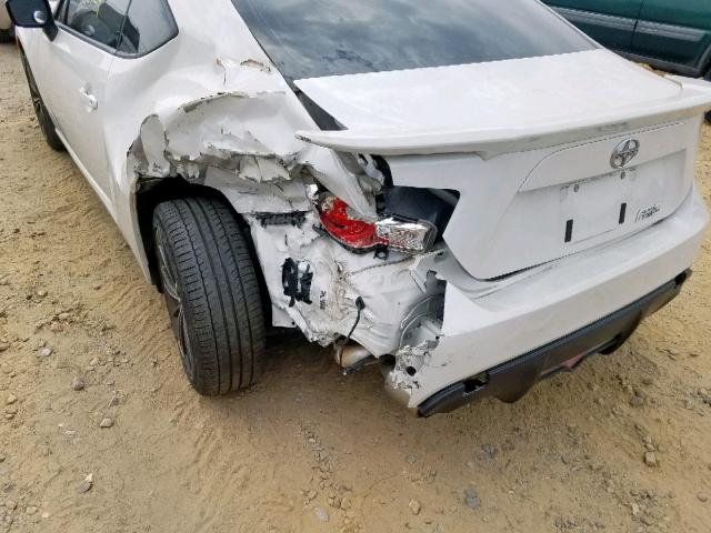 JF1ZNAA16F8702037 - 2015 TOYOTA SCION FR-S WHITE photo 9
