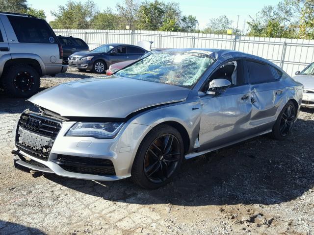 WAU2GAFC8DN088698 - 2013 AUDI A7 PRESTIG SILVER photo 2