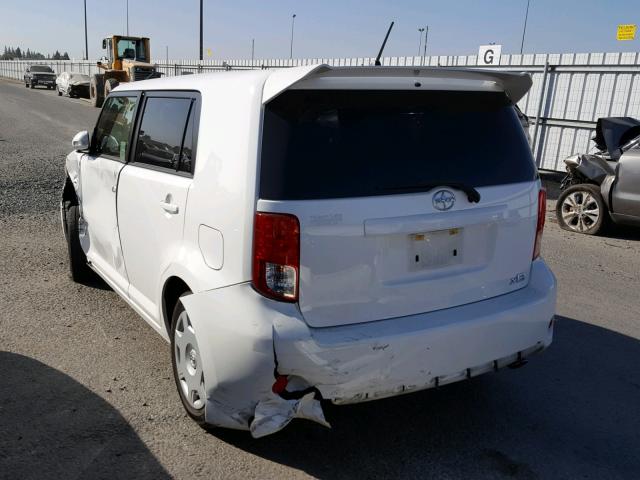 JTLZE4FE5EJ066407 - 2014 TOYOTA SCION XB WHITE photo 3