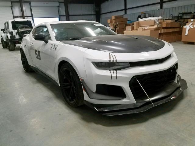 1G1FJ1R60J0114451 - 2018 CHEVROLET CAMARO ZL1 白色 照片 1