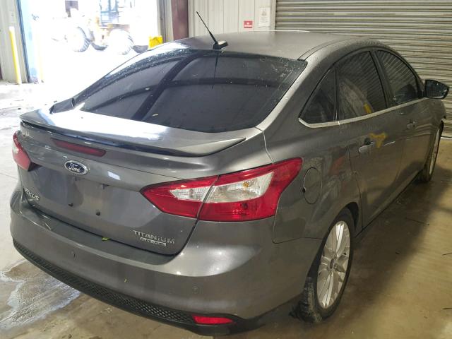 1FADP3J24EL223751 - 2014 FORD FOCUS TITA GRAY photo 4