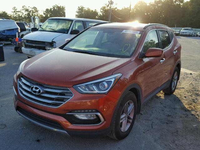 5XYZU3LB5HG469133 - 2017 HYUNDAI SANTA FE S ORANGE photo 2