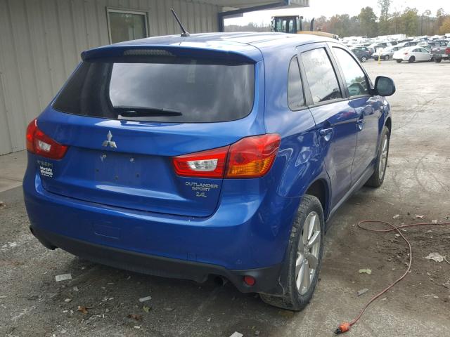 4A4AP3AW5FE043757 - 2015 MITSUBISHI OUTLANDER BLUE photo 4