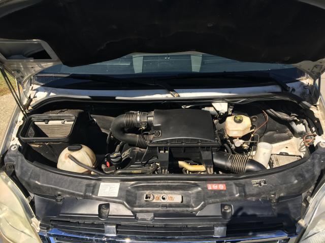 WDPPF445689358696 - 2008 FREIGHTLINER SPRINTER 3 TWO TONE photo 10