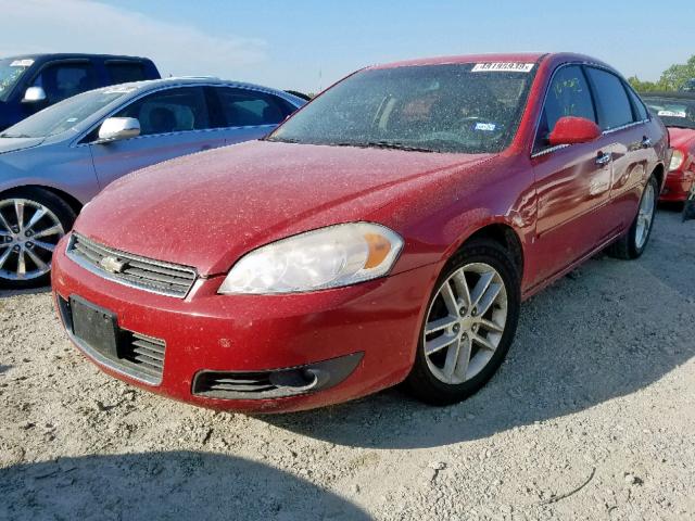 2G1WU583181205300 - 2008 CHEVROLET IMPALA LTZ RED photo 2