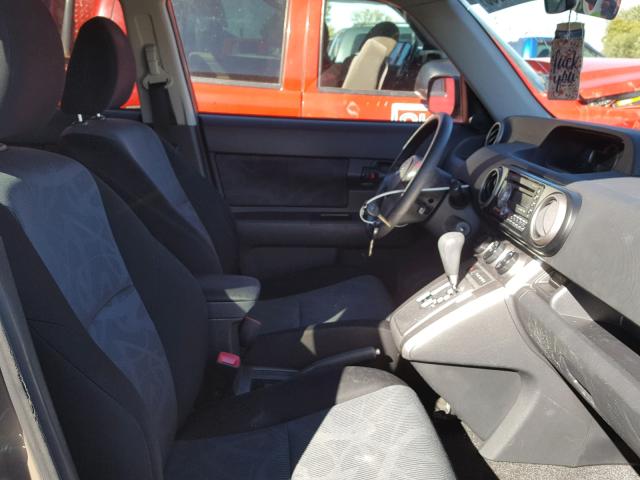 JTLZE4FE6B1121717 - 2011 TOYOTA SCION XB ნაცრისფერი ფოტო 5
