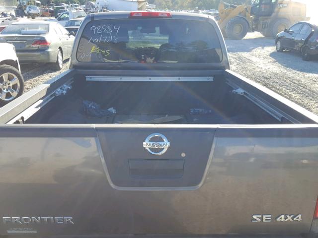 1N6AD09W18C438372 - 2008 NISSAN FRONTIER C GRAY photo 9