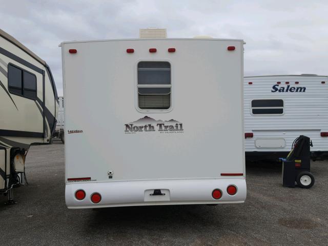 5SFBT21219E100651 - 2009 NRTH TRAILER WHITE photo 5