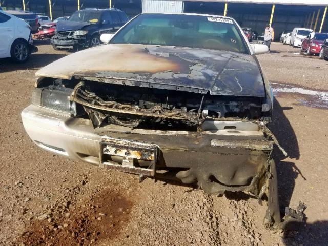 1G6ET1292XU614181 - 1999 CADILLAC ELDORADO T WHITE photo 9