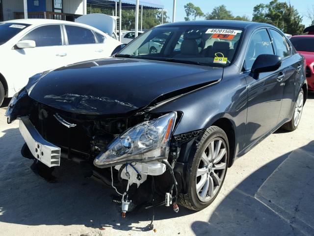 JTHCK262582022103 - 2008 LEXUS IS 250 GRAY photo 2