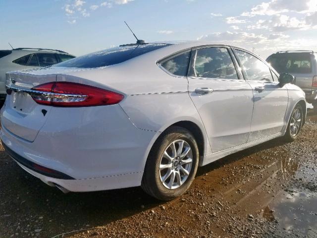 3FA6P0G7XHR187550 - 2017 FORD FUSION S WHITE photo 4