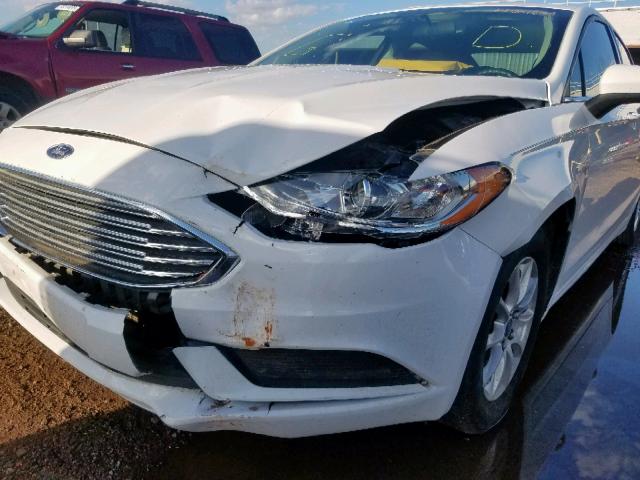 3FA6P0G7XHR187550 - 2017 FORD FUSION S WHITE photo 9