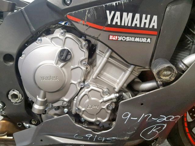 JYARN42EXGA000015 - 2016 YAMAHA YZFR1S GRAY photo 5