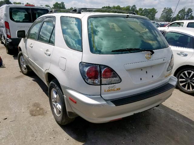 JTJGF10U320121465 - 2002 LEXUS RX 300 WHITE photo 3