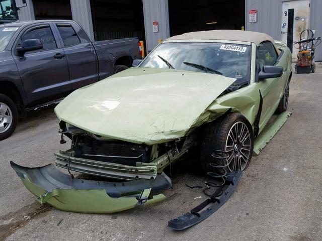 1ZVHT85H765148274 - 2006 FORD MUSTANG GT GREEN photo 2