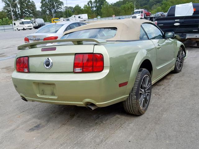 1ZVHT85H765148274 - 2006 FORD MUSTANG GT GREEN photo 4