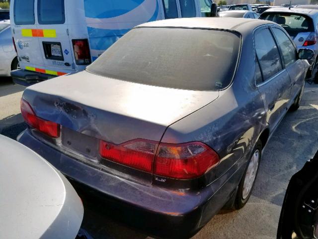 1HGCG5647WA099761 - 1998 HONDA ACCORD LX GRAY photo 4