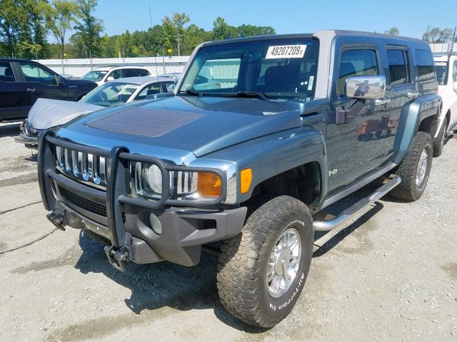 5GTDN13E678201373 - 2007 HUMMER H3 BLUE photo 2