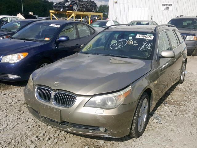 WBANN73566CN03057 - 2006 BMW 530 XIT TAN photo 2