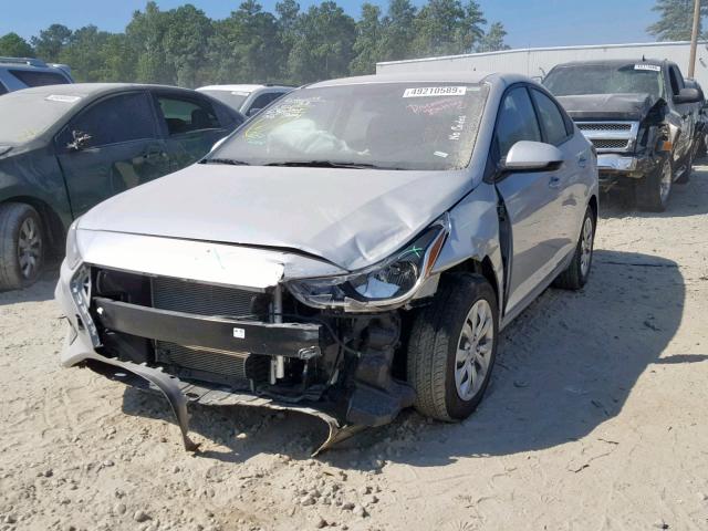 3KPC24A30KE076996 - 2019 HYUNDAI ACCENT SE GRAY photo 2