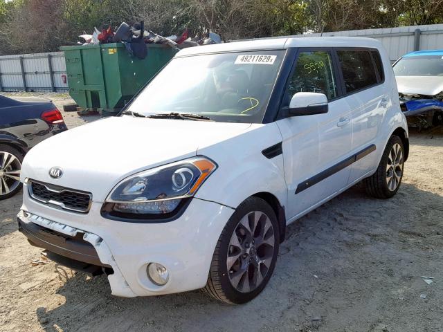 KNDJT2A64D7771732 - 2013 KIA SOUL + WHITE photo 2