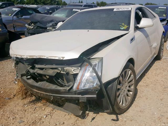 1G6DS1ED4B0110830 - 2011 CADILLAC CTS PREMIU WHITE photo 2