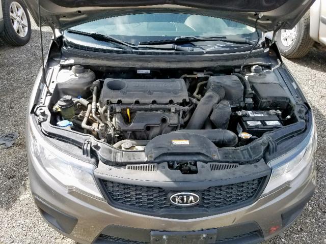 KNAFU6A22C5590126 - 2012 KIA FORTE EX GRAY photo 7