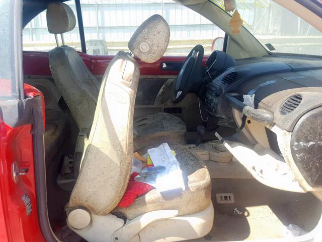 3VWCM31Y35M311477 - 2005 VOLKSWAGEN NEW BEETLE წითელი ფოტო 5