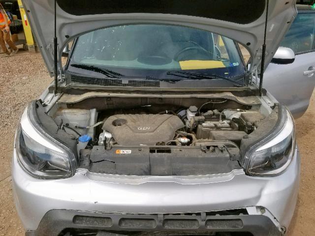 KNDJN2A20G7853470 - 2016 KIA SOUL SILVER photo 7