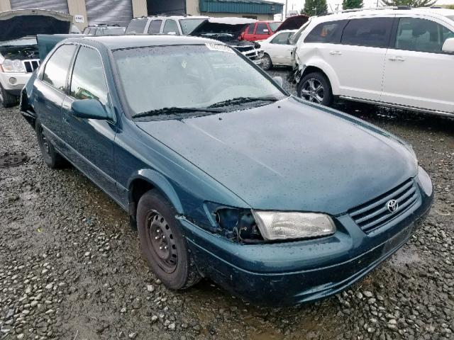 JT2BG22K2W0251988 - 1998 TOYOTA CAMRY CE GREEN photo 1