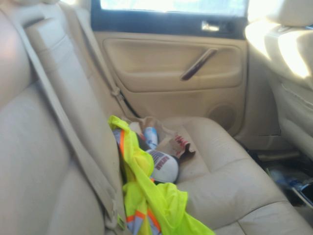 WVWRH63B02P076778 - 2002 VOLKSWAGEN PASSAT GLX 金色 照片 6