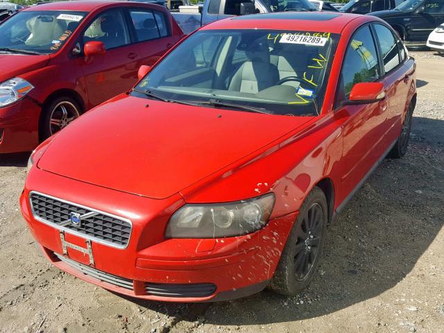 YV1MS382X52087608 - 2005 VOLVO S40 2.4I RED photo 2