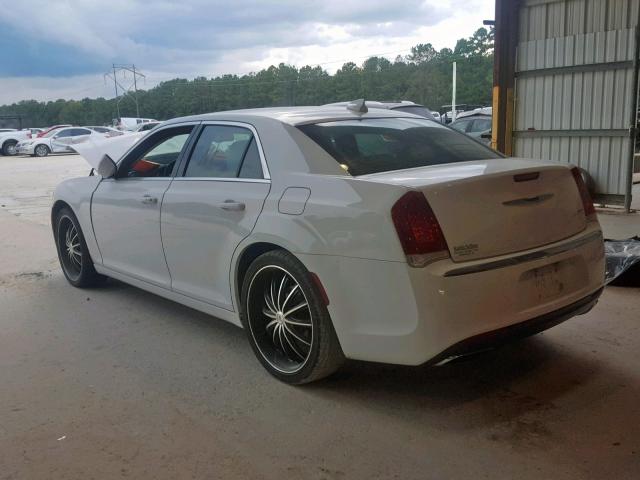 2C3CCAAG2JH285940 - 2018 CHRYSLER 300 TOURIN WHITE photo 3