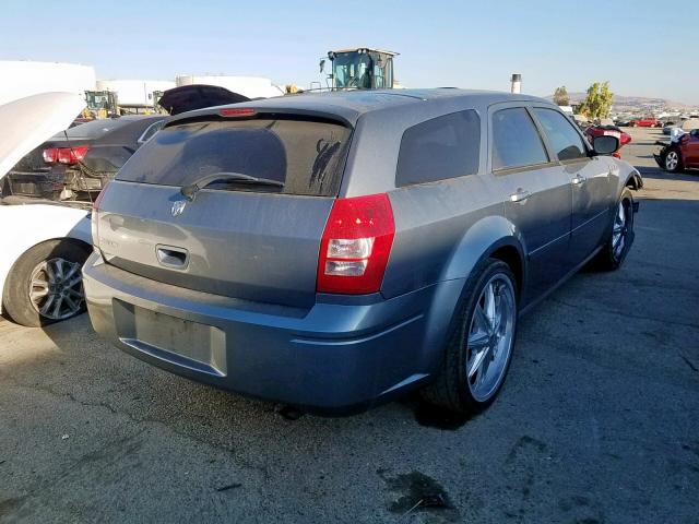 2D4FV47T26H236692 - 2006 DODGE MAGNUM SE GRAY photo 4