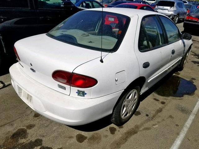 3G1JC524X1S213985 - 2001 CHEVROLET CAVALIER B WHITE photo 4