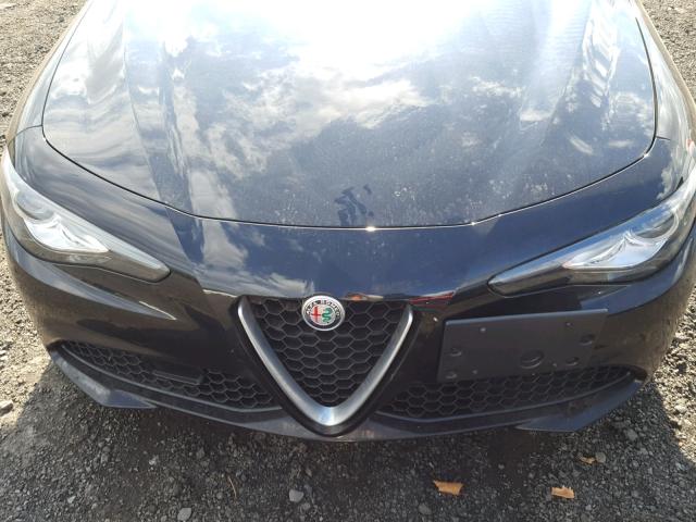 ZARFAEDN7J7576337 - 2018 ALFA ROMEO GIULIA Q4 BLACK photo 9