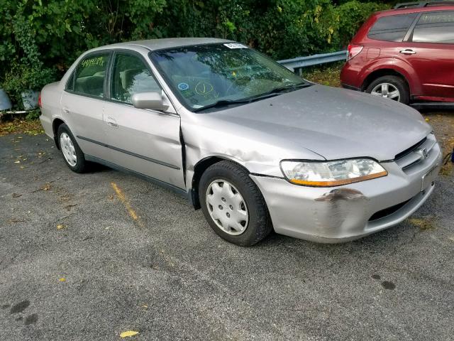 1HGCG5643WA227283 - 1998 HONDA ACCORD LX TAN photo 1