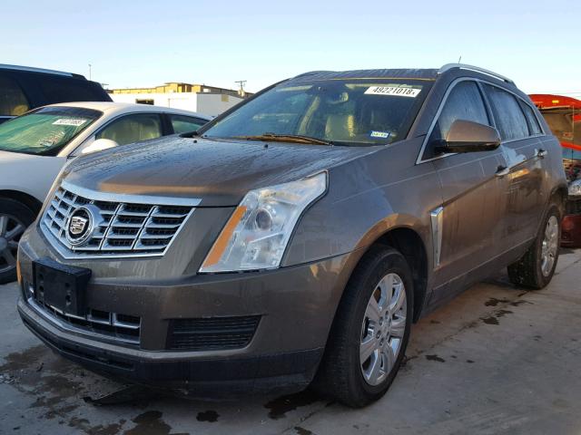 3GYFNBE39FS621940 - 2015 CADILLAC SRX LUXURY BROWN photo 2