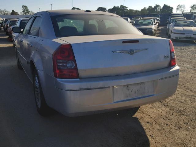 2C3CA5CV6AH251461 - 2010 CHRYSLER 300 TOURIN SILVER photo 3