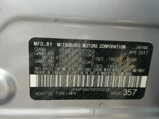 JA4AP3AU7HZ053234 - 2017 MITSUBISHI OUTLANDER SILVER photo 10