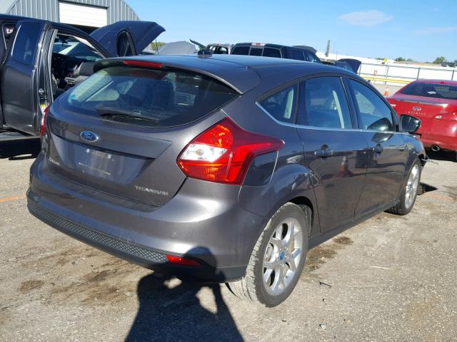 1FAHP3N26CL256727 - 2012 FORD FOCUS TITA GRAY photo 4