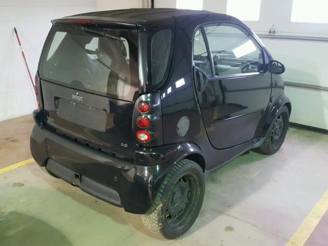 WMEAJ00F85J190350 - 2005 SMART FORTWO BLACK photo 4