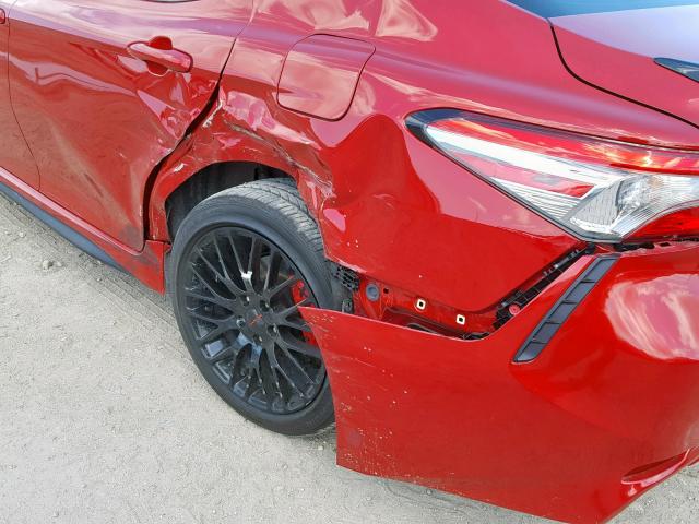 4T1B11HK8KU173595 - 2019 TOYOTA CAMRY L RED photo 9