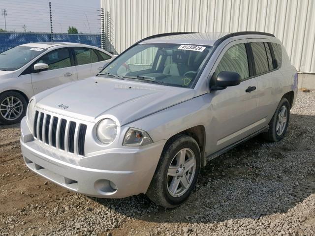 1J8FF47W77D348299 - 2007 JEEP COMPASS SILVER photo 2